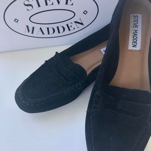 Steve Madden 👡 Black Suede Loafers